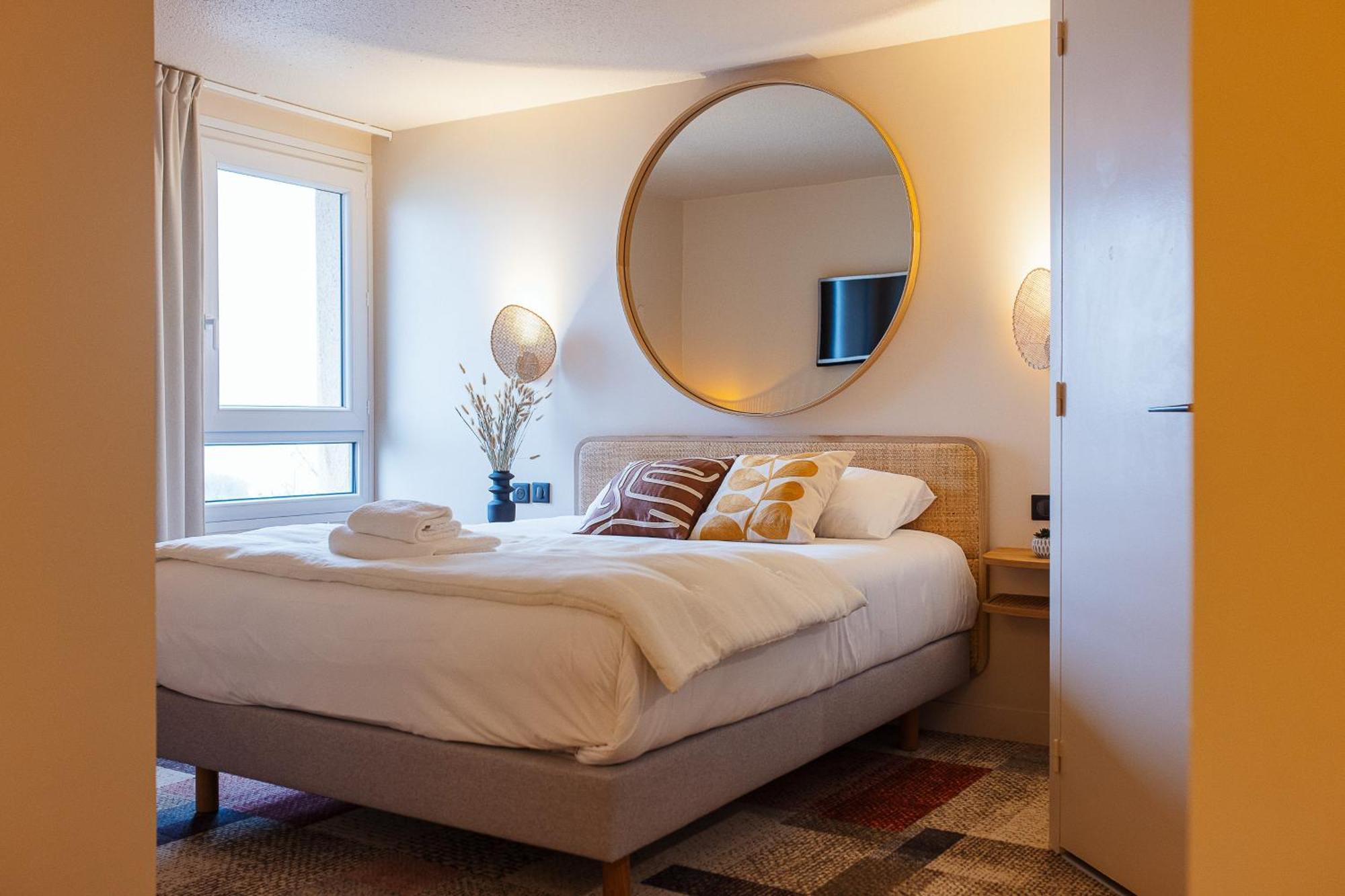 Hotel Bhoma Troyes La Chapelle-Saint-Luc Esterno foto