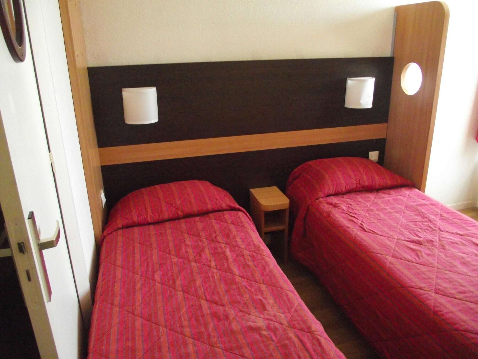 Hotel Bhoma Troyes La Chapelle-Saint-Luc Esterno foto